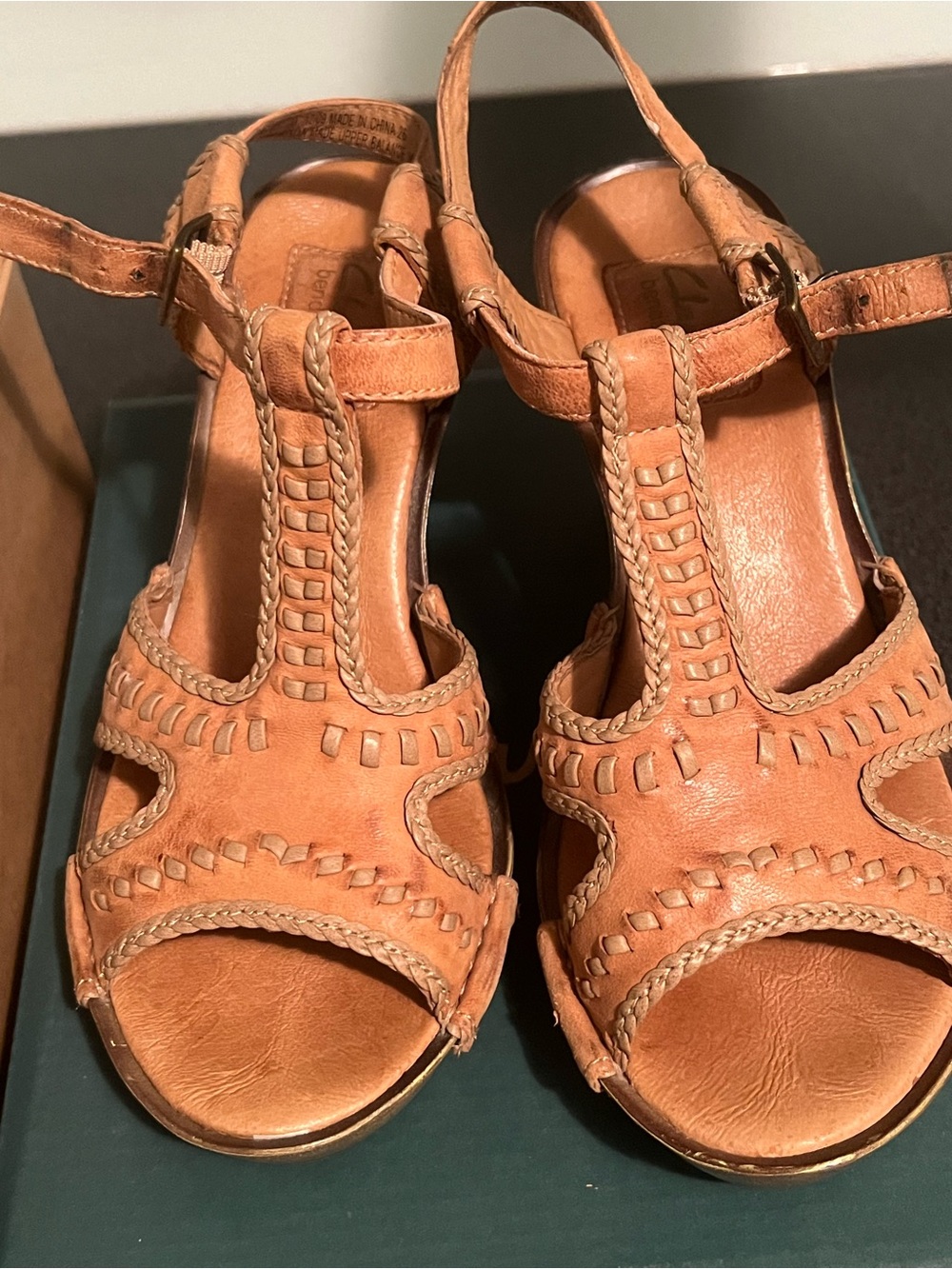 Clarks Women's Tan Leather Braided T-Strap Sandals